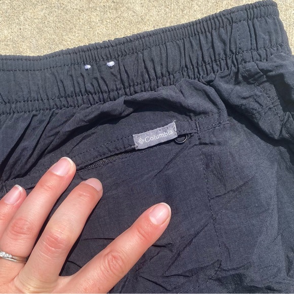 Columbia Atheltic Shorts size S - Picture 2 of 4